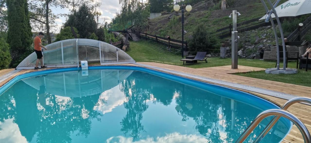Hotel Zlaty Potok Nicov  Екстер'єр фото